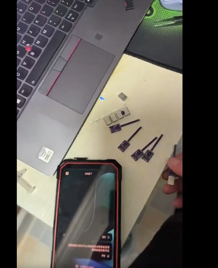 The magnetic field NS detector, portable, mobile phones, chargers, chargers are all drivable, easy to operate, suitable for DIY, electronic development, magnetic experiments and other scenarios.
